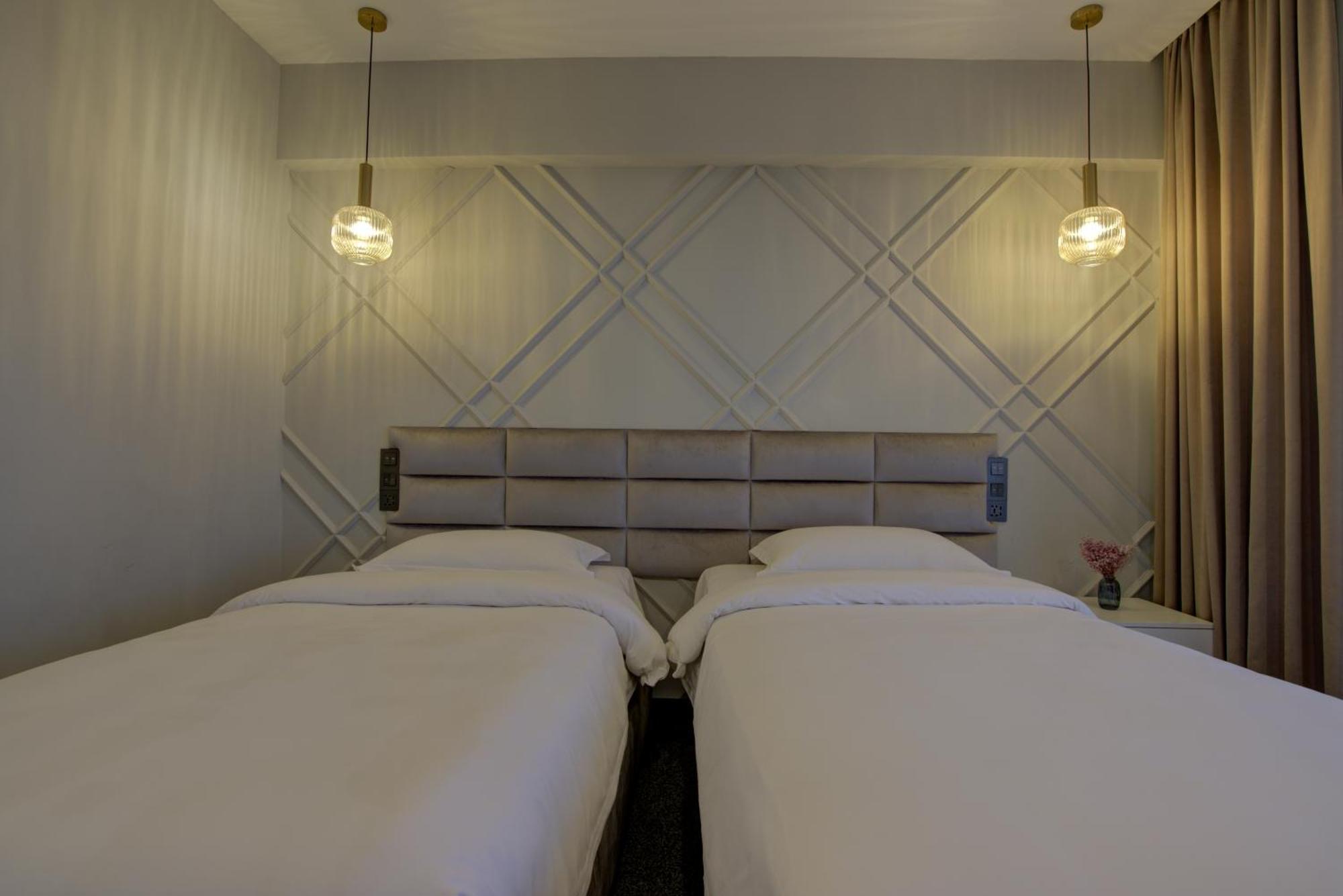 Olimp Hotel Бостери Екстериор снимка