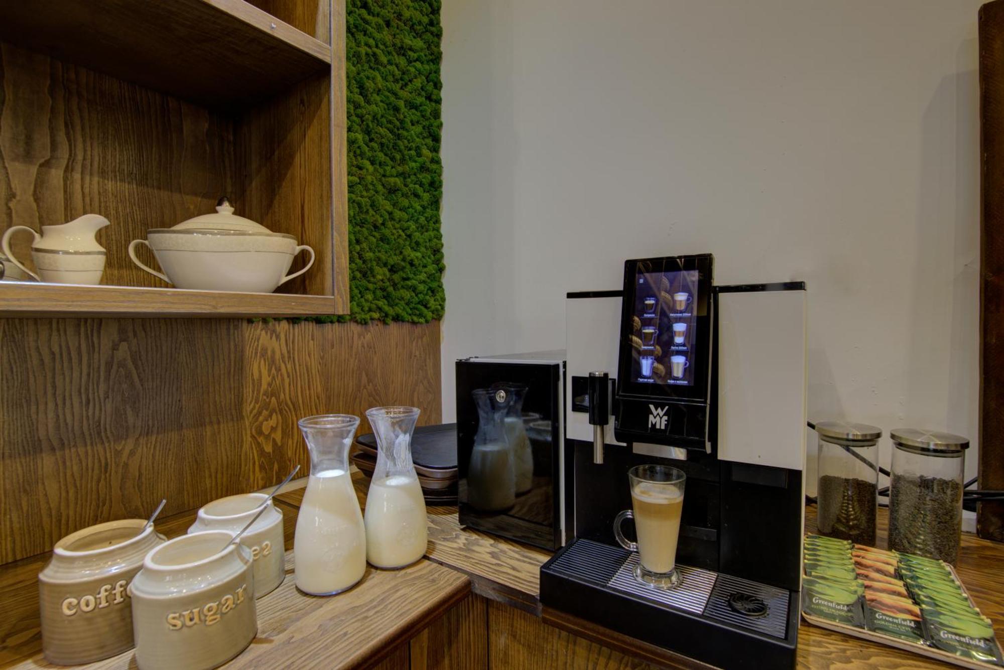 Olimp Hotel Бостери Екстериор снимка